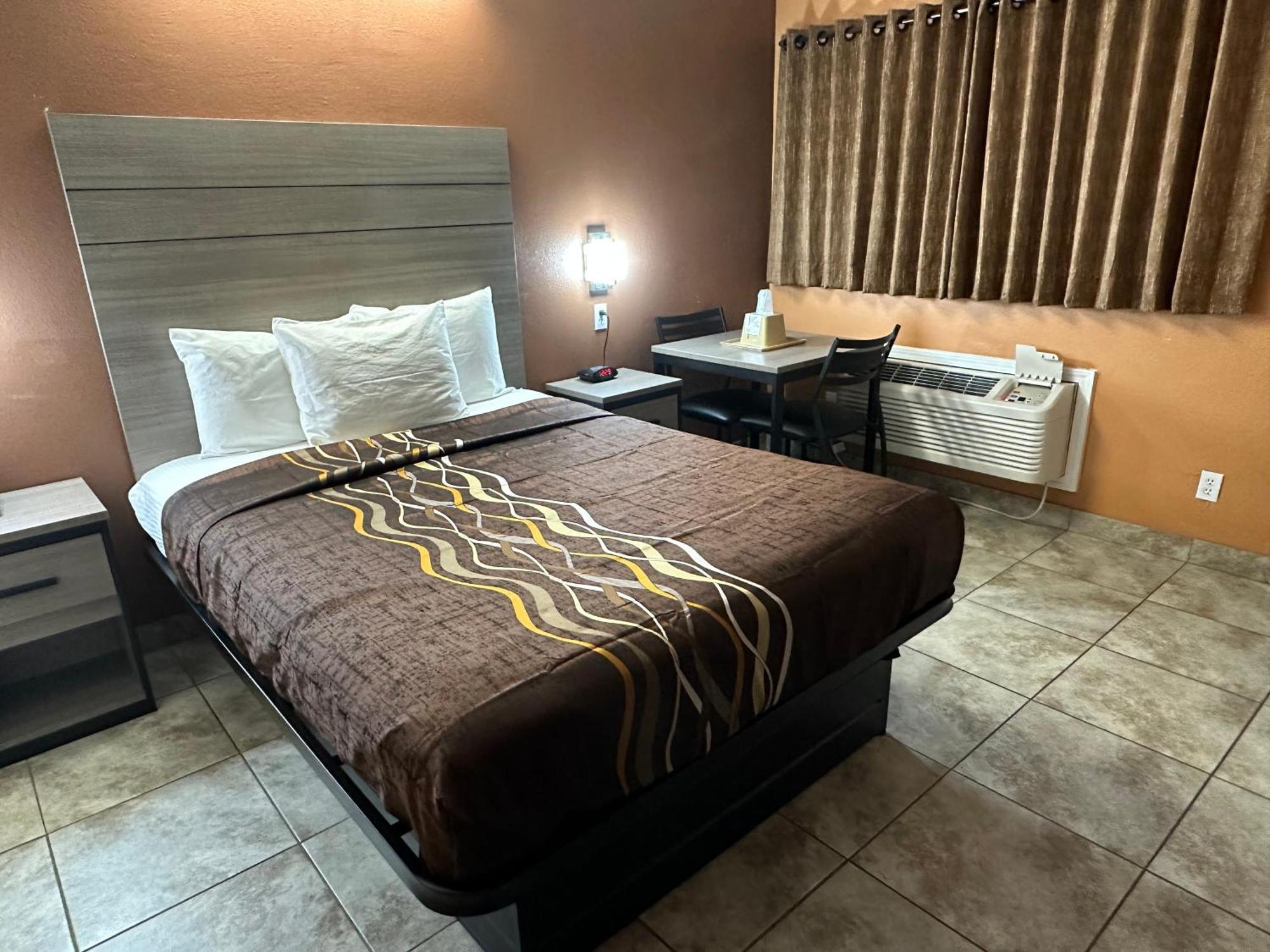 New Corral Motel Викторвил Екстериор снимка